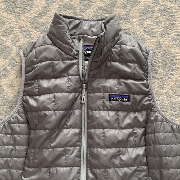 Patagonia Gray Quilted Down Vest - Picture 2 of 5